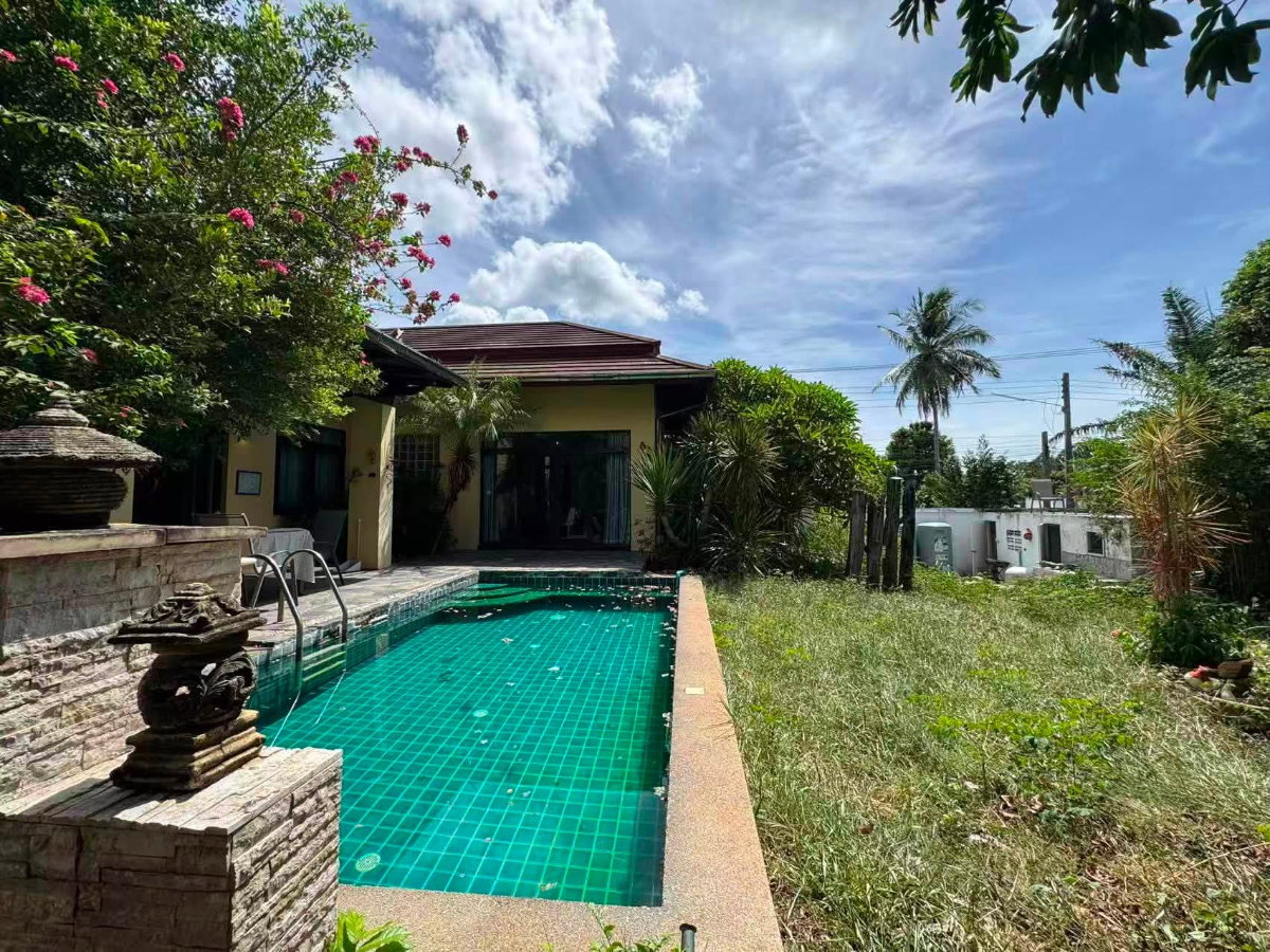 picture Spacious Pool VIlla in Bang Saray in a safe and secure house development 3beds 2baths with private pool - 1/15
