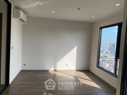 1-BR Condo At 35th Floor, Life Ladprao Valley, 100m To BTS Ha Yaek Lat Phrao (ID 3054005)