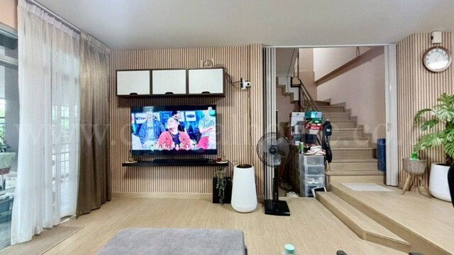 รูป ทาวน์เฮ้าส์ ภัทรินทร์ 1 คู้บอน หลังมุม รีโนเวทใหม่ พร้อมอยู่ - รูปที่ 12/28