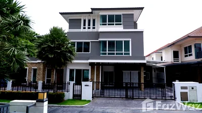 เช่าบ้านเดี่ยว กรุงเทพมหานคร : บ้านเดี่ยวให้เช่า 5 ห้องนอน ในโครงการ แกรนด์ บางกอกบูเลอวาร์ด พระราม 9 6545113