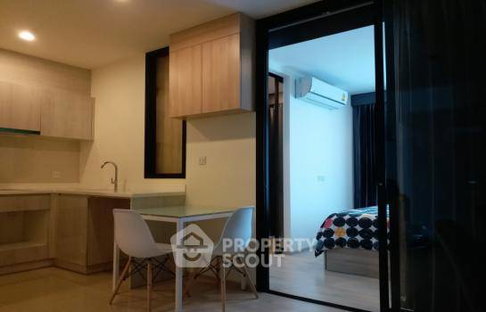 High-Floor 1-BR Condo at Life Asoke, 28th Floor, 300m to ARL Makkasan (ID 653944)