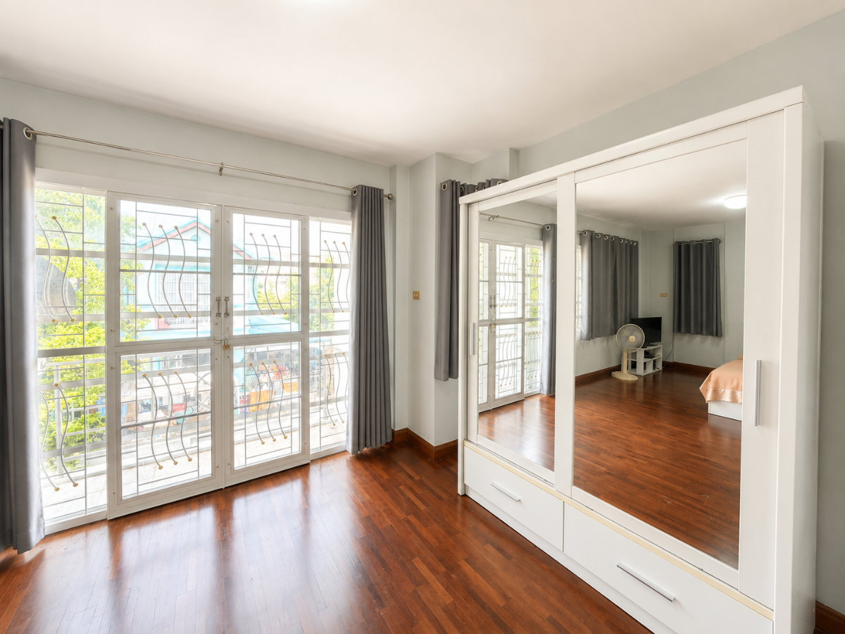 รูป 🏡 บ้านเดี่ยว 2 ชั้น หลังใหญ่ พร้อมเฟอร์ฯ ครบ เพียง 3.5 ล้านบาท! 🏡 - รูปที่ 18/30