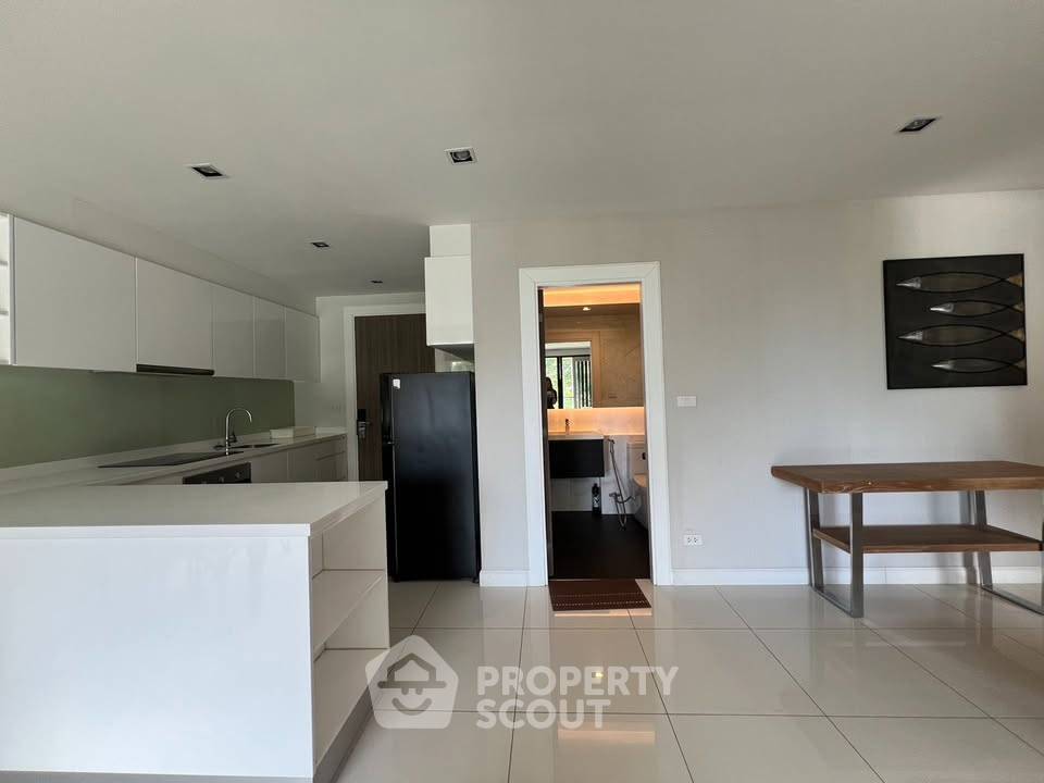 picture 2-BR Condo 81 Sqm De Amber Bangsaray, Sattahip (Rent) (ID 2191863) - 10/26