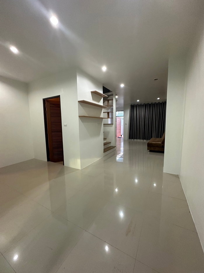 รูป 🏡 ให้เช่าบ้าน ทาวน์โฮม ในโครงการหมู่บ้านพิมมดา ทำเลดี เดินทางสะดวก ติดถนนวงแหวนรอบ 3 พร้อมเฟอร์นิเจอร์ครบชุด - รูปที่ 9/17