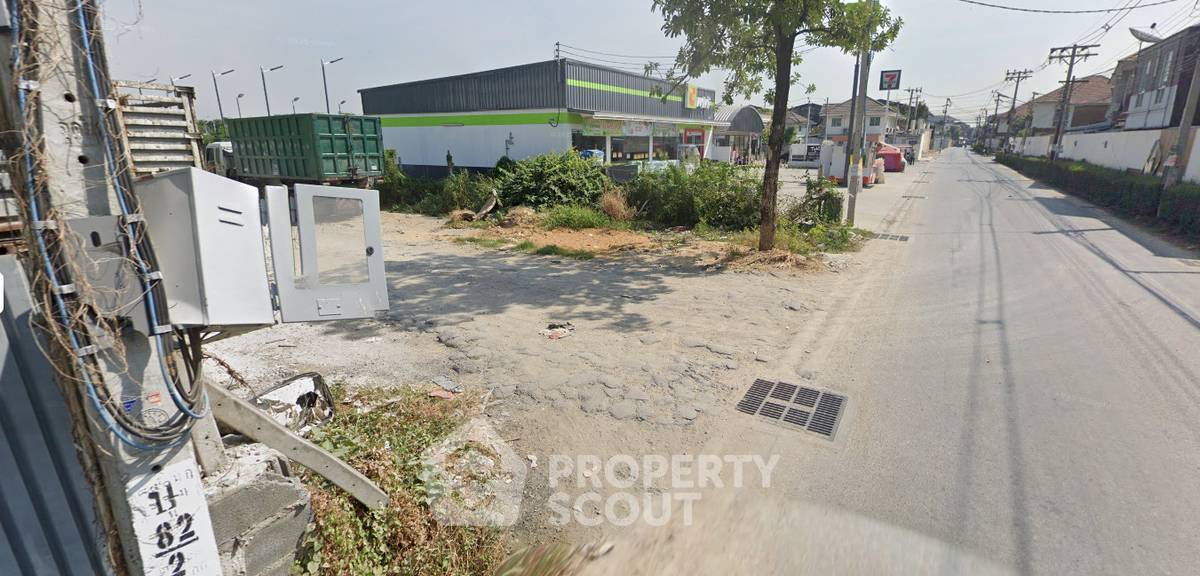 รูป ที่ดินสำหรับขาย ในสำโรง พระประแดง สมุทรปราการ 🏡 (ID 3056946) - รูปที่ 2/4