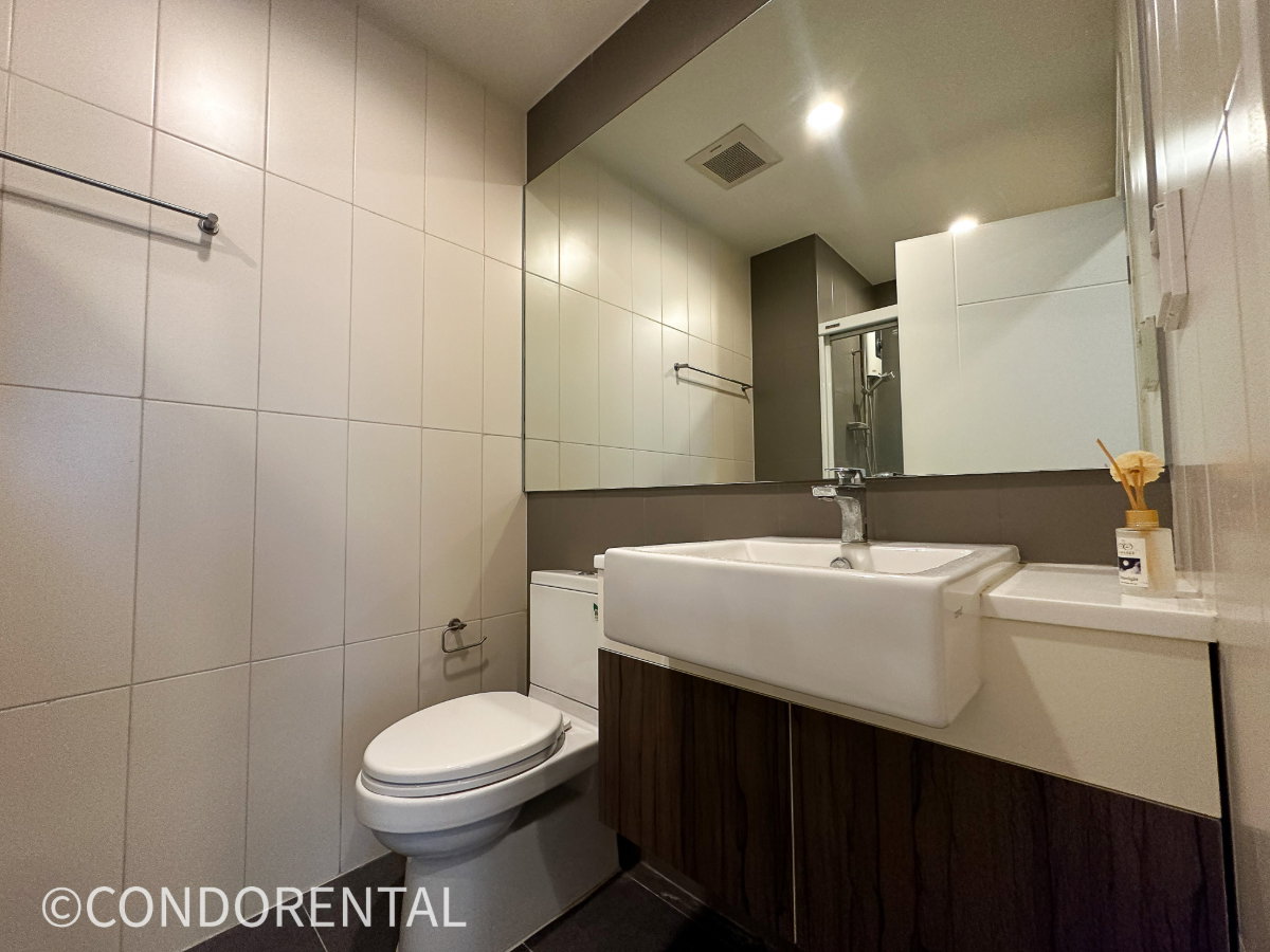 รูป Centric Ratchada - Huai Khwang ห้องสวย ราคาดี สอบถามเพิ่มเติมได้ที่ Line @condorental - รูปที่ 15/18