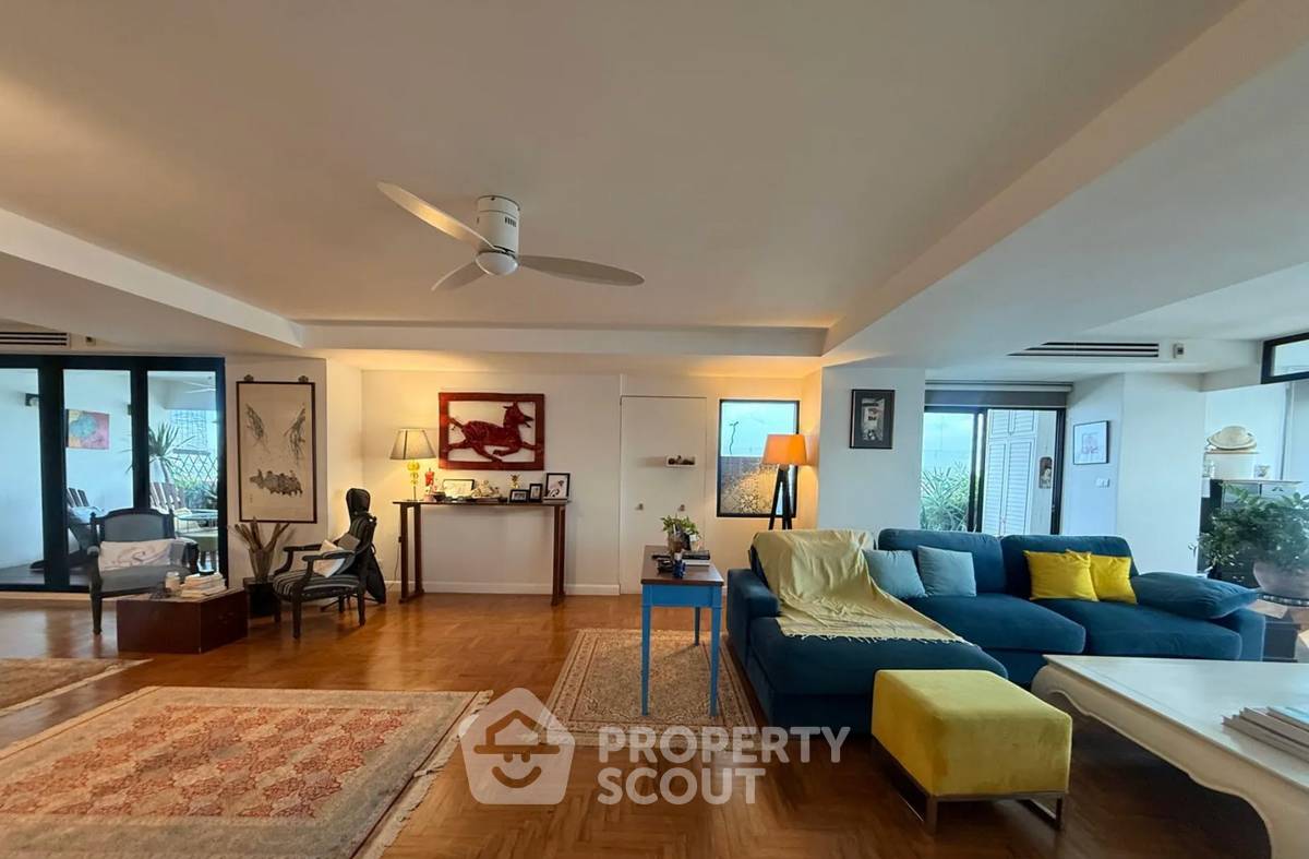 รูป คอนโด 3 ห้องนอน 242 ตร.ม. ชั้น 22 อยู่ Casa Viva ใกล้ BTS เอกมัย ห้องเลี้ยงสัตว์ได้ (ID 3057348) - รูปที่ 1/22