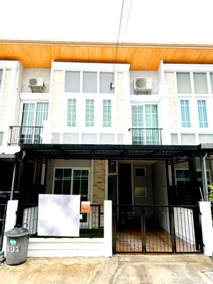 บ้านเดี่ยว กรุงเทพมหานคร : 🔥ขาย ทาวน์โฮม 2 ชั้น โกลเด้นทาวน์ รามอินทรา - คู้บอน ใกล้รถไฟฟ้าสายสีชมพู บ้านพร้อมอยู่ ดีไซน์ใหม่สไตล์อังกฤษ สายมูห้ามพลาด