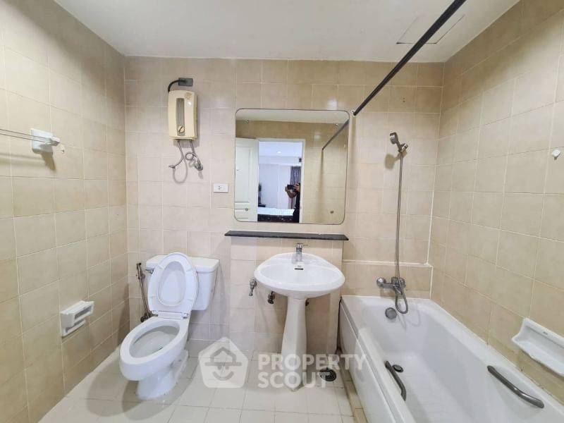 รูป คอนโด 2 ห้องนอน ขนาด 87 ตร.ม. ชั้นสูง 32 ชั้น The Waterford Diamond Tower สุขุมวิท ใกล้ BTS พร้อมพงษ์ (ID 1580364) - รูปที่ 11/11