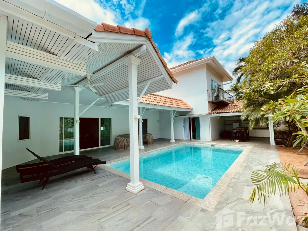 picture 5 Bedroom Villa for rent at Coconut Palm Villa Phuket 1143318 - 1/15