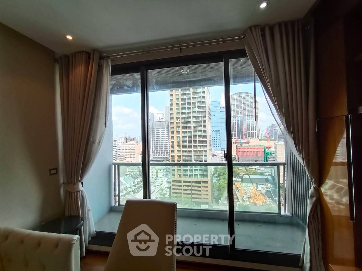 picture High-Floor 1-BR 55 Sqm The Address Sukhumvit 28, 300m To BTS Phrom Phong (ID 211802) - 14/17