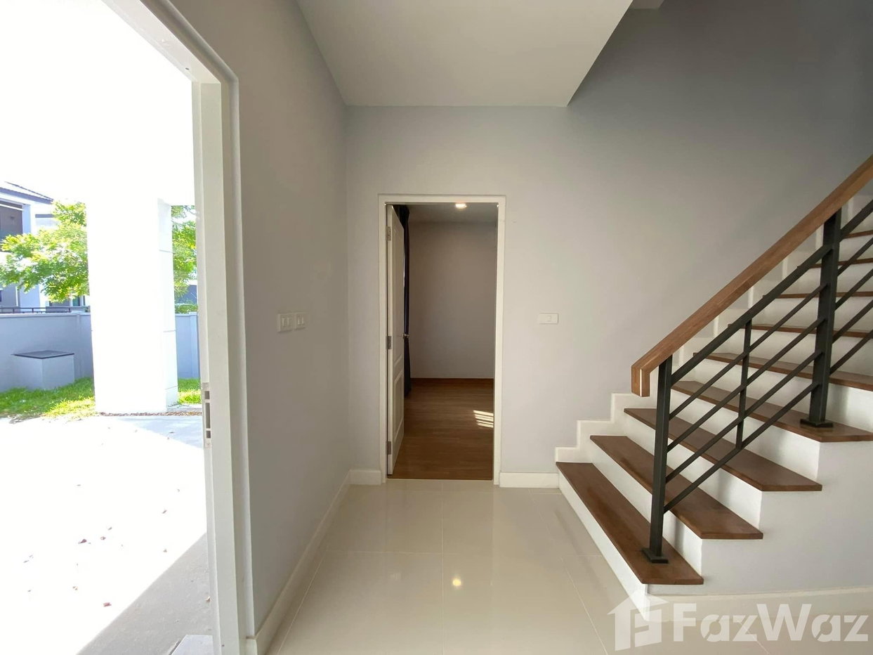 รูป บ้านเดี่ยวให้เช่า 4 ห้องนอน ในโครงการ เซนโทร วิภาวดี 1753976 - รูปที่ 12/14