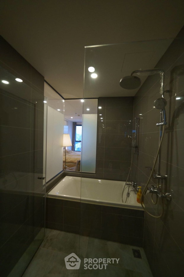 picture High-Floor 1-BR Condo, Q Chid Lom - Phetchaburi, BTS Chit Lom (ID 2008861) - 20/23