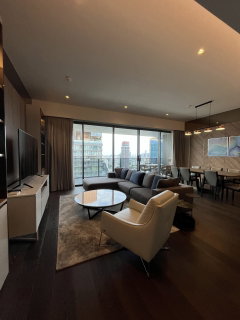 TELA THONGLOR 2 bedrooms, for sale