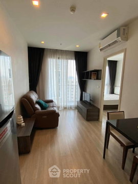 1-BR Condo Quinn Condo Ratchada 17, 400m To MRT Sutthisan (ID 2066116)