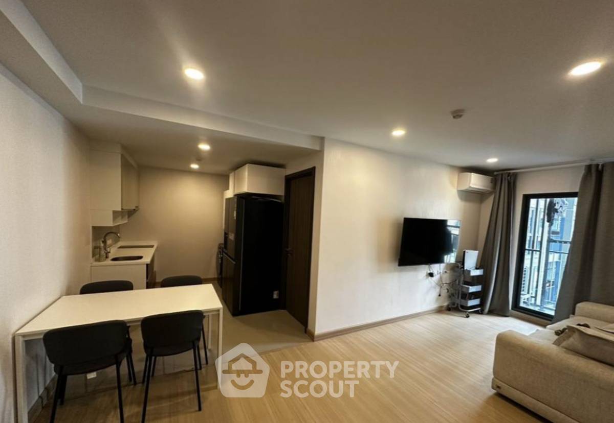 picture Well-Priced 2-BR Condo, Supalai Prime Rama 9, Bang Kapi (7th Fl.) (ID 2231137) - 3/10