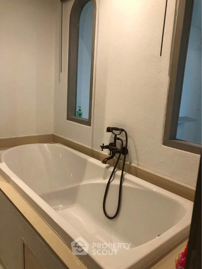 รูป คอนโดให้เช่า 2 ห้องนอน ที่ Chelona Condominium ใกล้ Memory House Cafe หัวหิน (หนองแก) (ID 2338872) - รูปที่ 6/10
