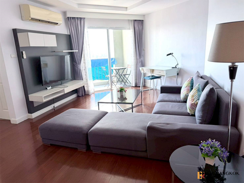Easy Start with a City Dweller Lifestyle Belle Grand Rama 9 near MRT Rama 9 Station