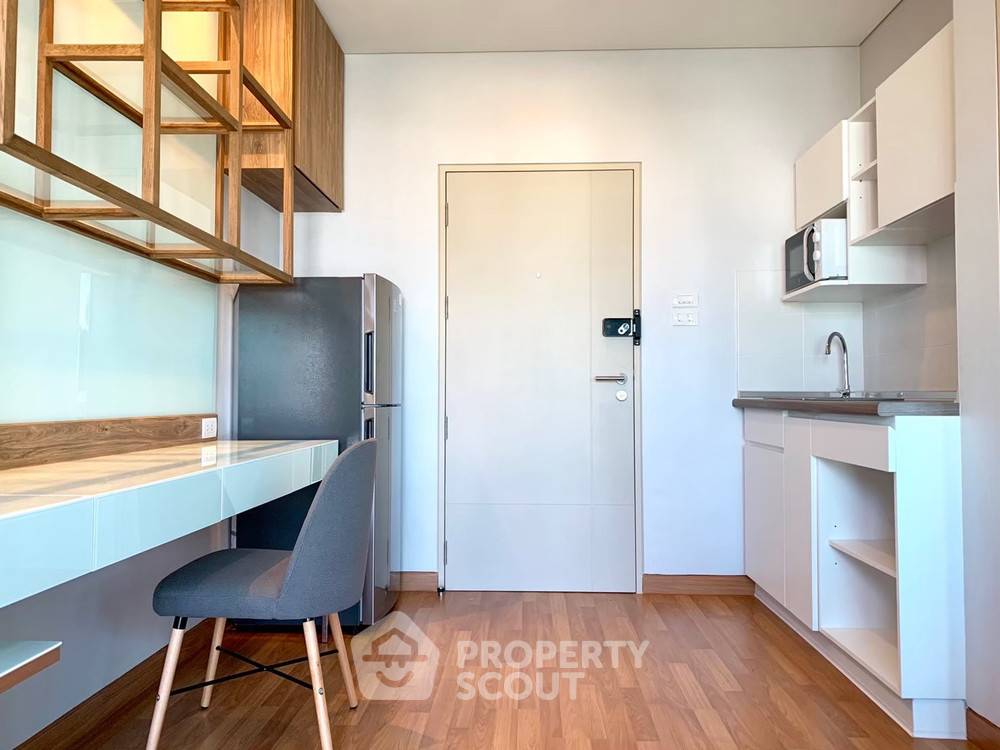 picture 1-BR Condo, Lumpini Park Vibhavadi-Chatuchak, 21st-Floor Near MRT Chatuchak Park (ID 335428) - 5/9