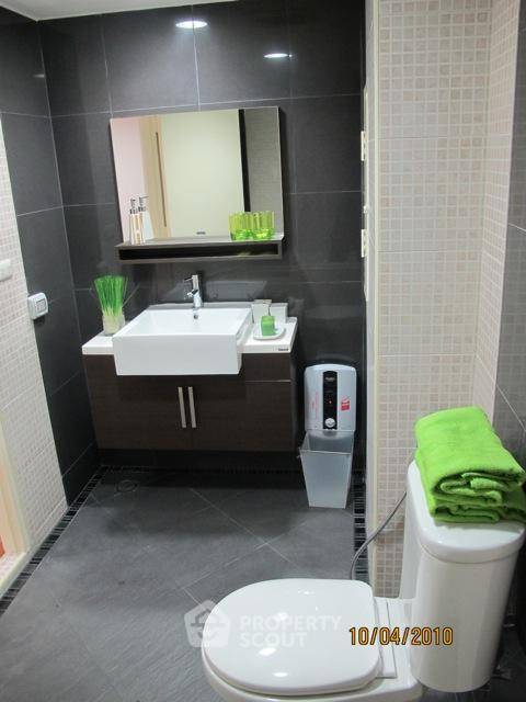 picture Great Value 1-Bed Condo, Baan Chan Condominium, Thong Lo (ID 513949) - 8/8