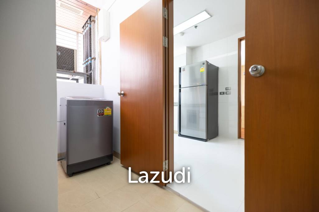 picture 3 Bed 200 Sqm Apartment for Rent - 25/33