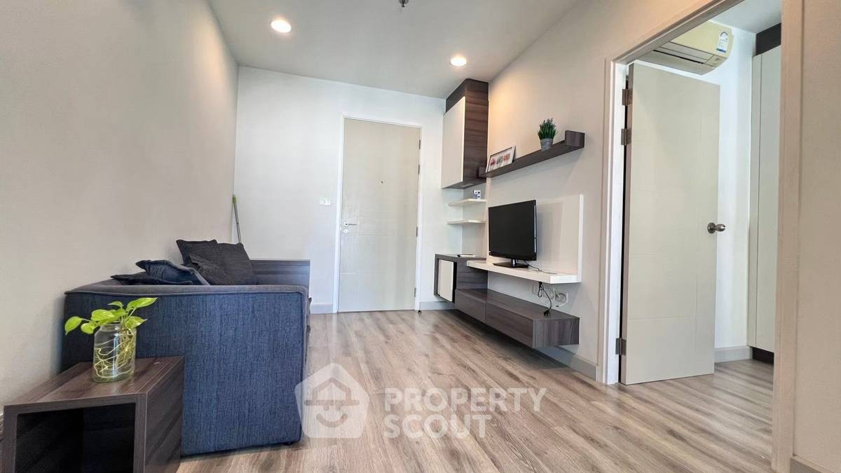 picture 1-BR Condo At Centric Sathorn-St. Louis, 200m To BTS Saint Louis (ID 1988034) - 1/11
