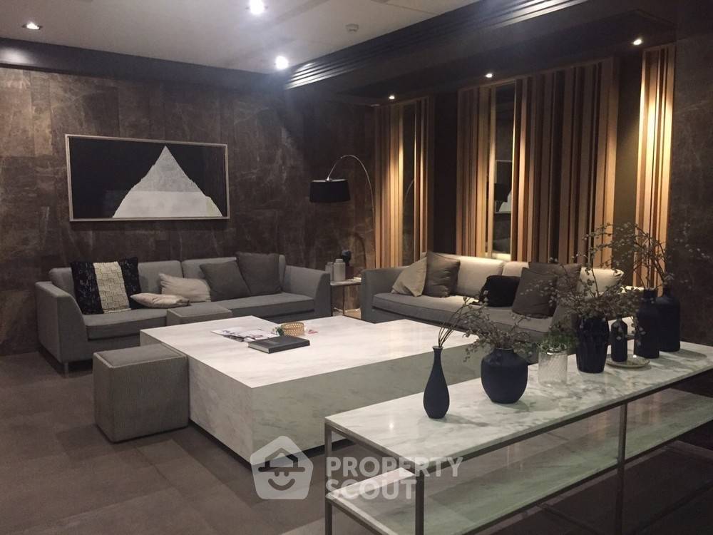 picture 1-BR Condo At Centric Ratchada - Huai Khwang, 100m To MRT Huai Khwang (ID 362333) - 1/7