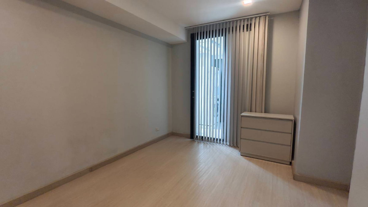 รูป  ปล่อยเช่า Sun Palace Condominium คอนโดห้องใหญ่ ทำเลศักยภาพ เชื่อมต่อ พระราม 9 – เพชรบุรีตัดใหม่ (ซอยศูนย์วิจัย)  - รูปที่ 16/20