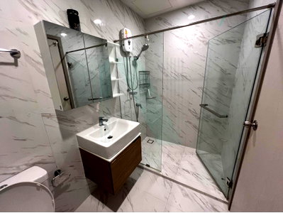 Condos for sale : 🎉 For Sell Condo IDEO MOBI SUKHUMVIT EASTPOINT Building 1, Floor 24,1 bed room, Room size 25 sqm
