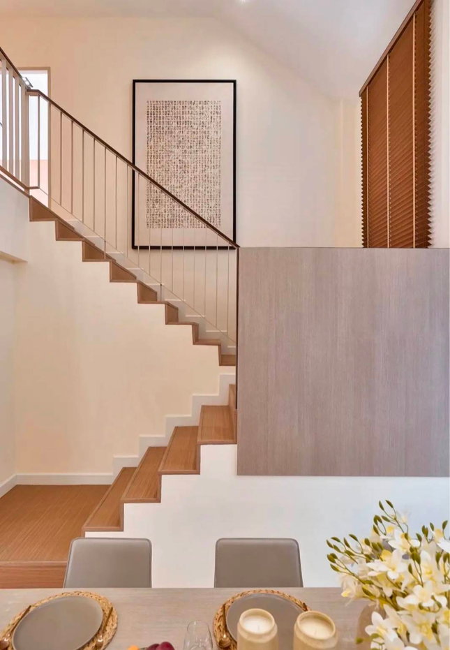 รูป ขายบ้านสร้างใหม่ Contemporary Modern Style ตกแต่งครบ ในหมุ่บ้านพราว บาย ขวัญเวียง หางดง เชียงใหม่ (H511) T.0946511456 - รูปที่ 5/14