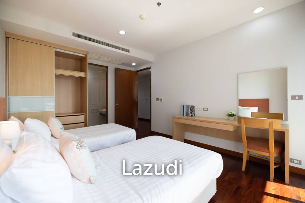 picture 3 Bed 200 Sqm Apartment for Rent - 15/33