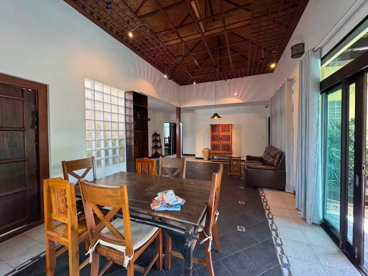 picture Spacious Pool VIlla in Bang Saray in a safe and secure house development 3beds 2baths with private pool - 6/15