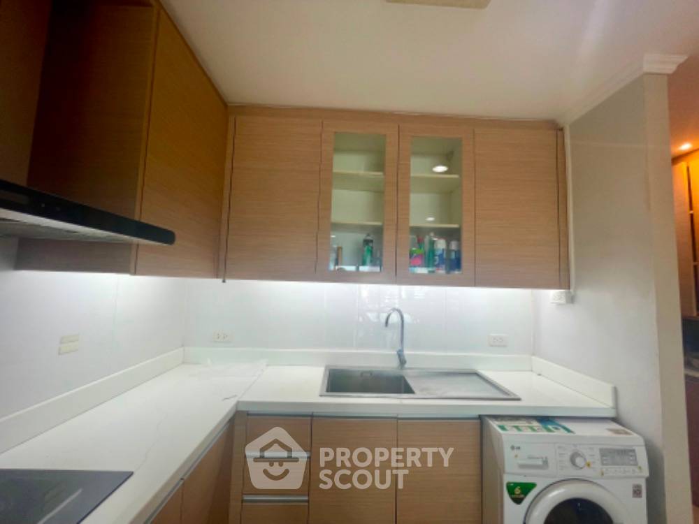 รูป คอนโด 2 ห้องนอนให้เช่า ศาลาใหม่ สาทร การ์เด้นส์ 94 ตร.ม. ใกล้ MRT สีลม (ID 1945797) - รูปที่ 8/16