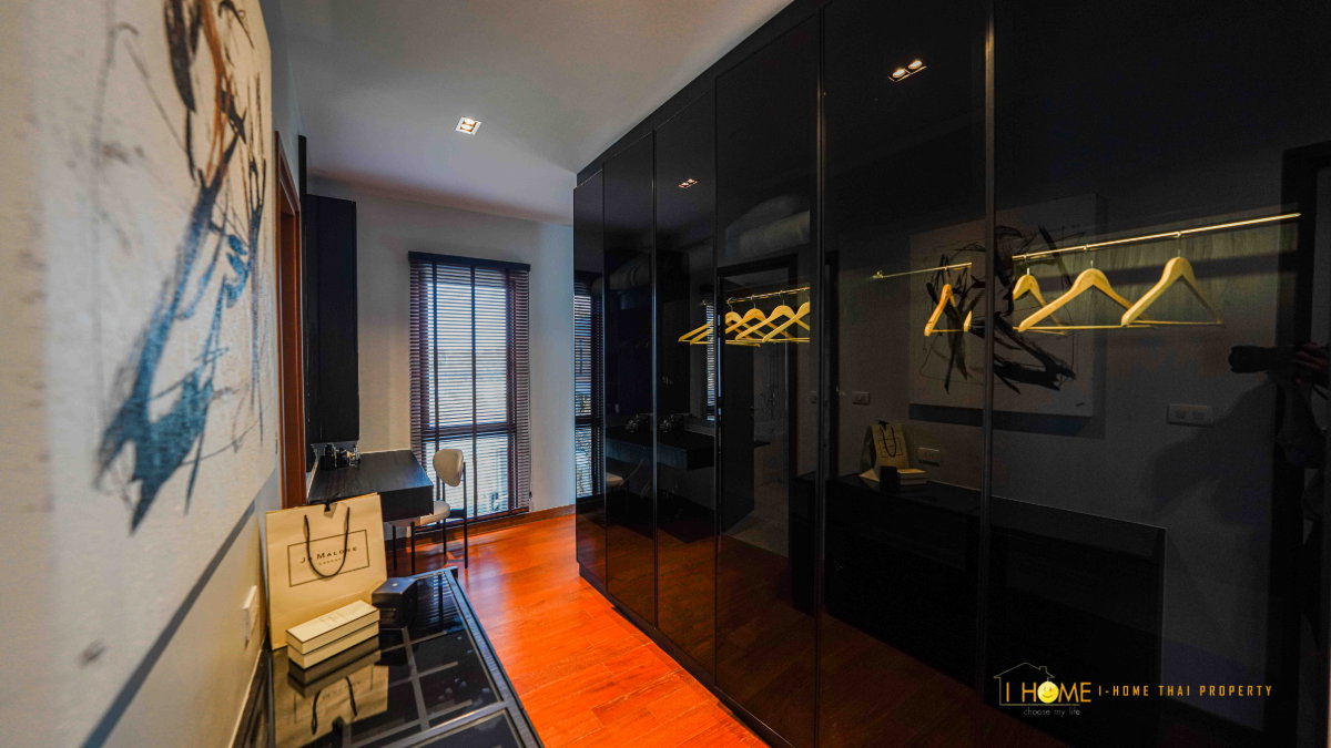 picture Pool Villa for Rent in Chiang Mai | 4 Bedrooms with Private Swimming Pool - 31/39