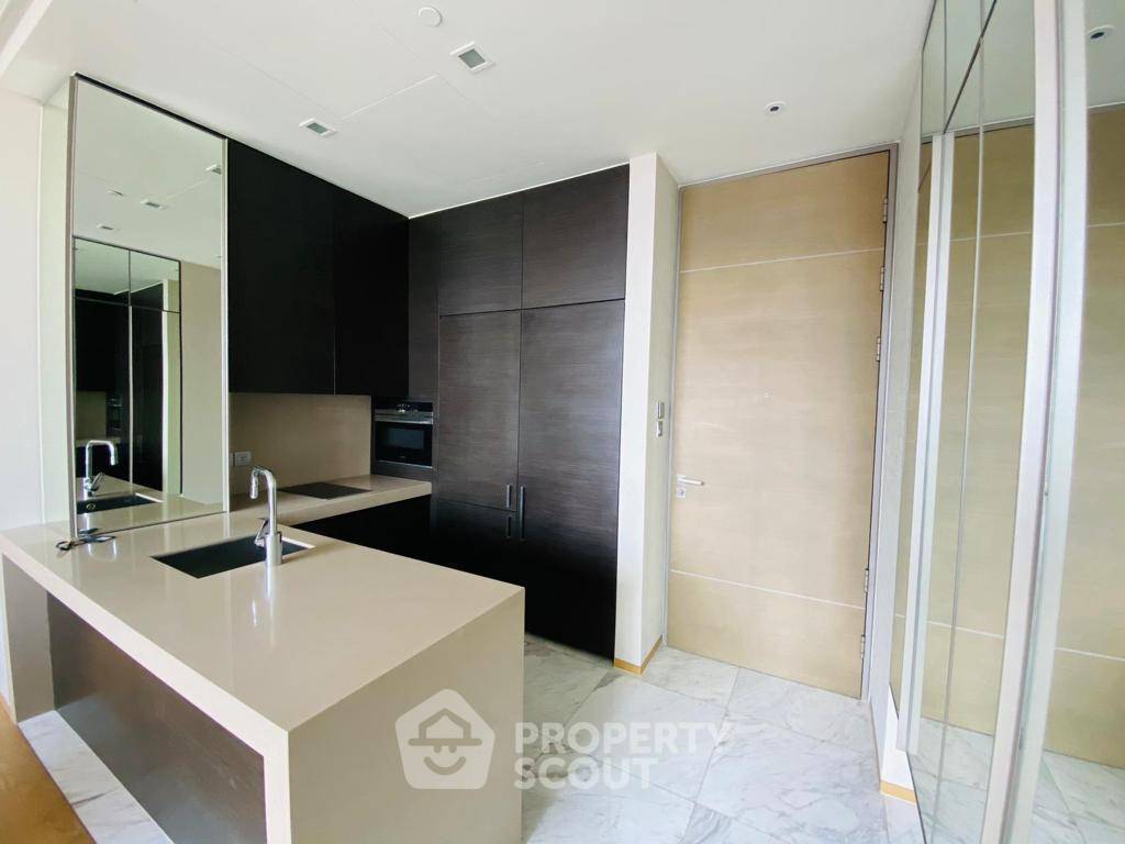 picture 1-BR 57 Sqm On 15th Floor, Saladaeng One, 400m to MRT Silom (ID 3056779) - 9/14