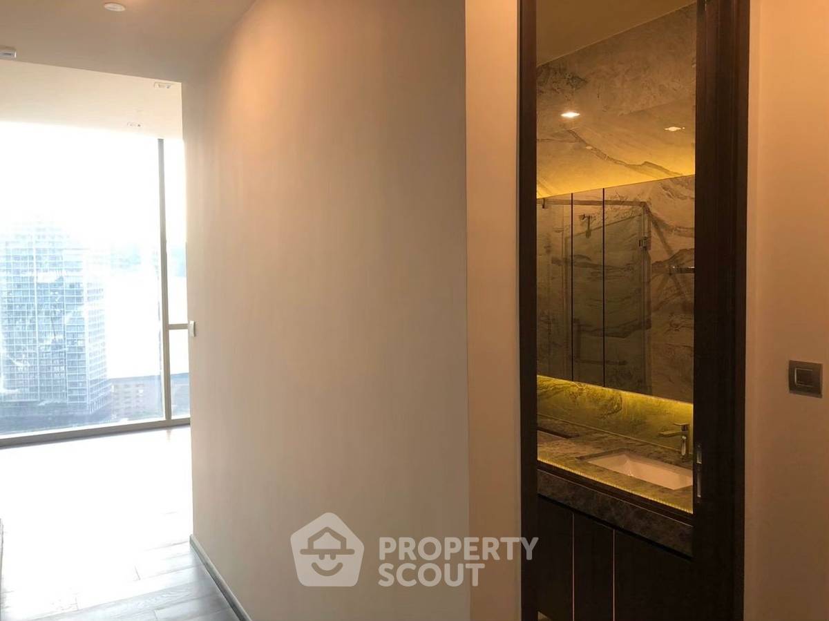 รูป คอนโด 3 ห้องนอน 115 ตร.ม. ชั้น 22 ที่ ลาวิค สุขุมวิท 57 ใกล้ BTS ทองหล่อ 200 ม. (ID 945177) - รูปที่ 2/10