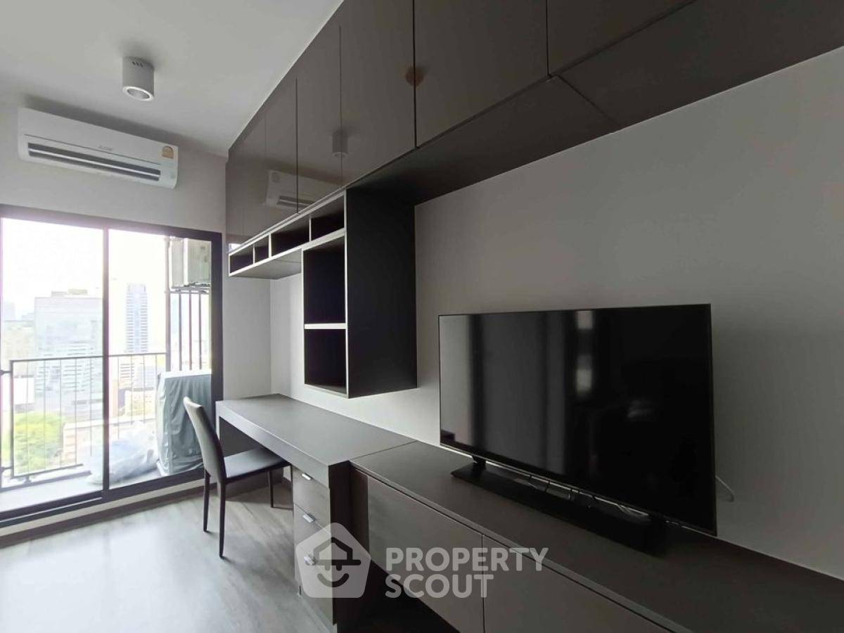 picture 1-BR Condo Ideo Chula Samyan High-Floor 20th Near MRT Sam Yan 📍 (ID 3060091) - 3/5