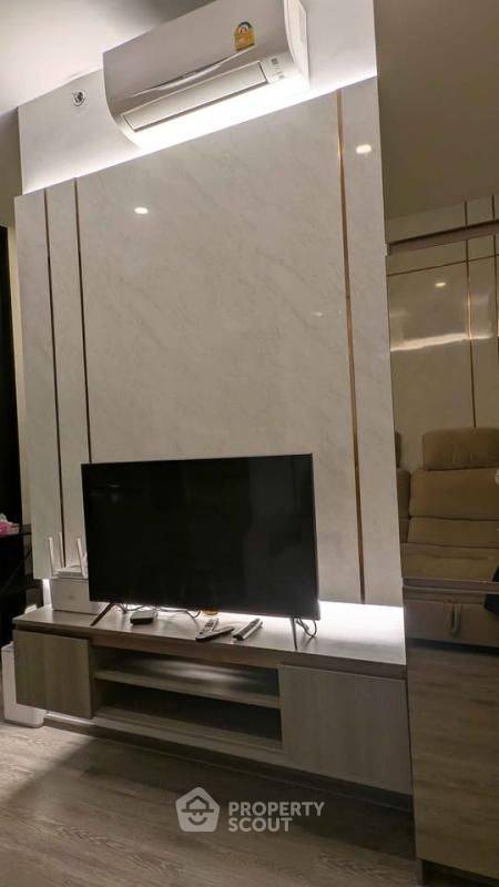 picture 1-BR 35 Sqm, 46th-Floor Condo At Knightsbridge Prime Onnut, BTS On Nut (ID 2034268) - 3/9