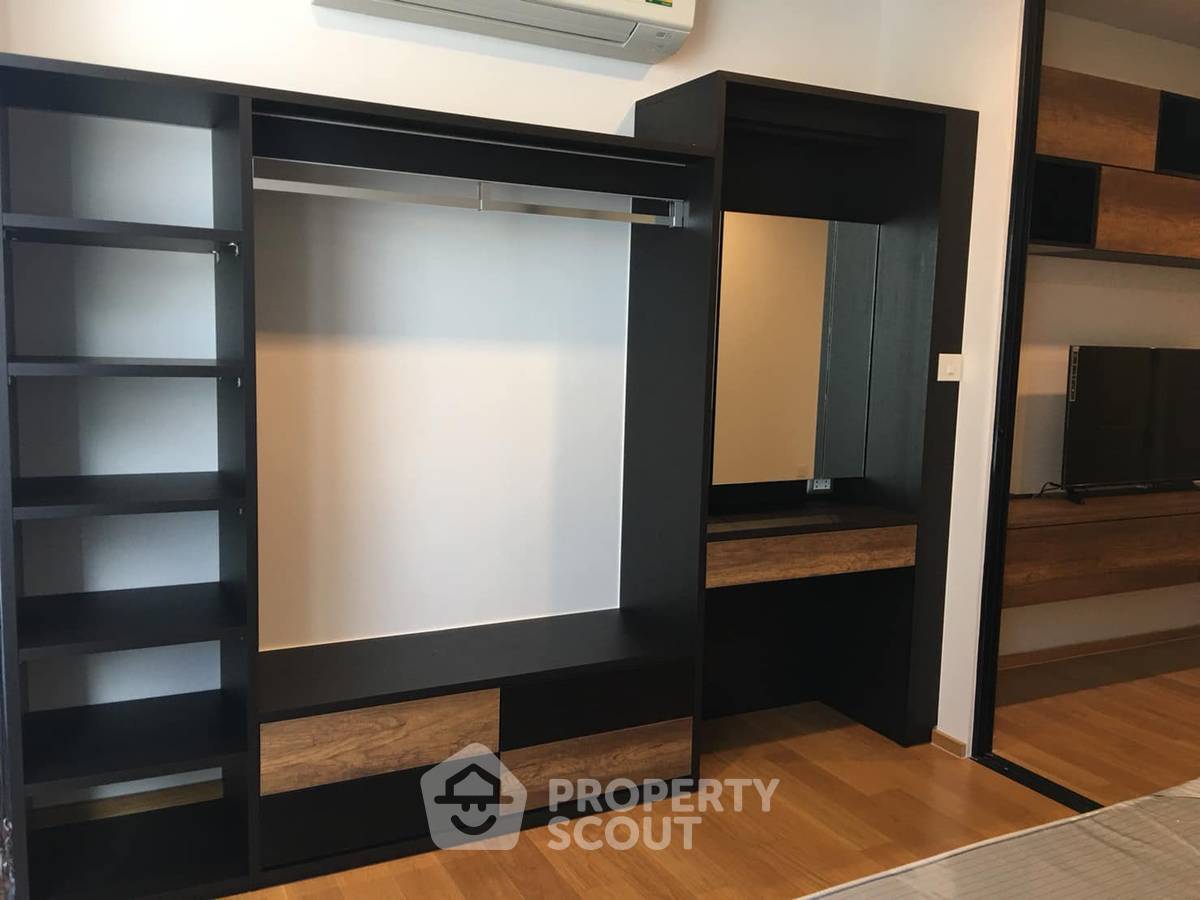 รูป คอนโด 1 ห้องนอน 30 ตร.ม. ชั้น 15 Noble Revo Silom ใกล้ BTS สะราญ 200 ม. (ID 1326753) - รูปที่ 3/8