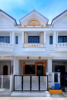 ทาวน์โฮม เมืองปทุมธานี ปทุมธานี : 🔥🔥โครงการของ Property prefect 🔥🔥หมู่บ้านนันทนาการ์เด้น บางคูวัด ปทุมธานี ทาวน์เฮาส์ 2 ชั้น  ครึ่ง บ้านเล่นระดับ ห้องโถ่งชั้นล่าง