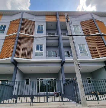 🏡ด่วนให้เช่า 20,000 ทาวน์โฮม 3 ชั้น ล้ำเลิศทาวน์โฮม โครงการใหม่ ย่าน สวนหลวง สไตล์ Modern loft ถ. เฉลิมพระเกียรติ 14 แยก 18