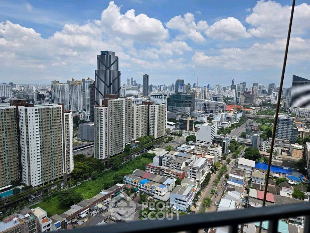 picture 3-BR Condo For Rent, Belle Grand Rama 9, MRT Phra Ram 9 (ID 3058460) - 6/16