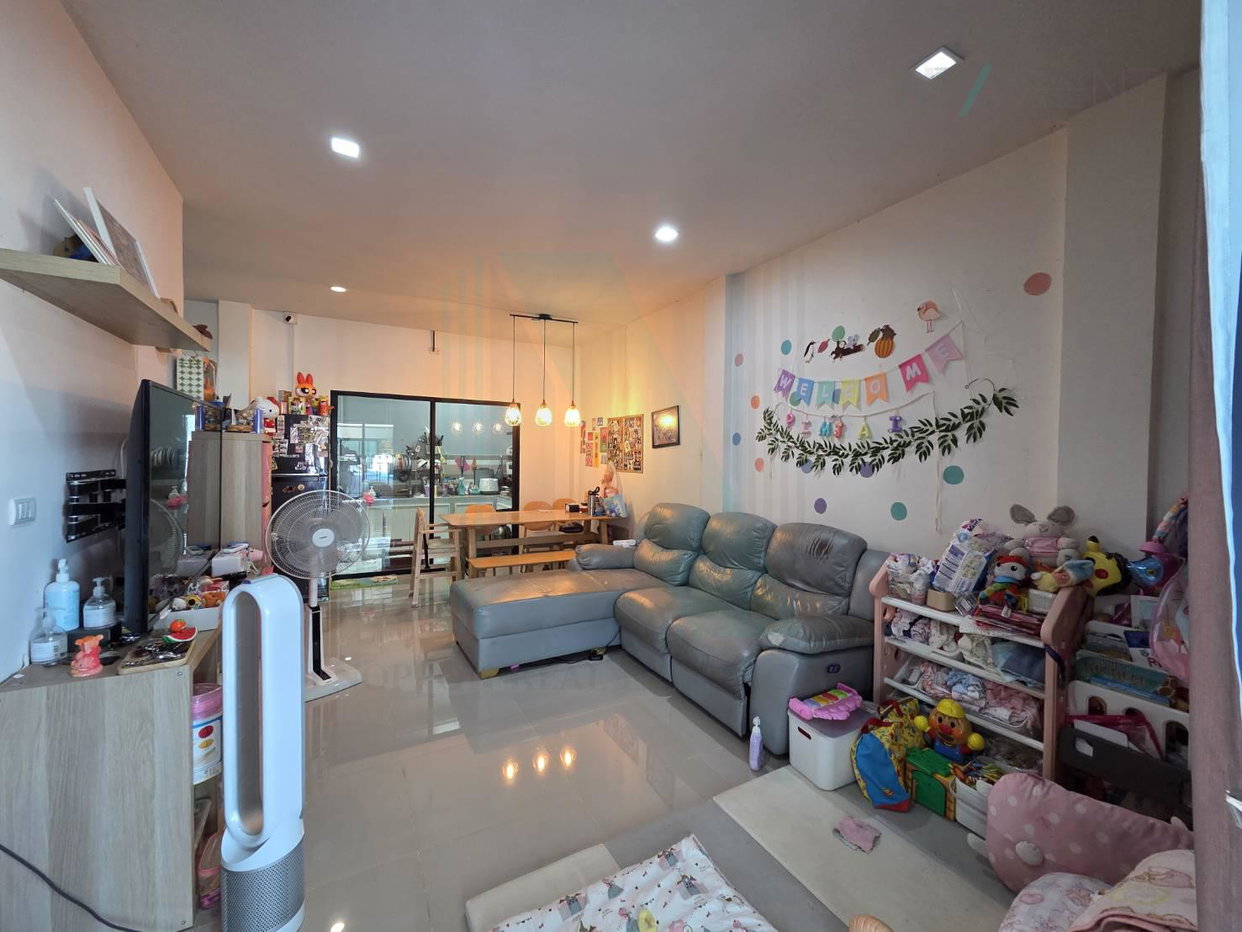 รูป 📌 ขายทาวน์โฮม บ้านเปี่ยมสุข ปิ่นเกล้า-กาญจนาภิเษก 3 ชั้น 3 ห้องนอน 3 ห้องน้ำ - รูปที่ 2/8