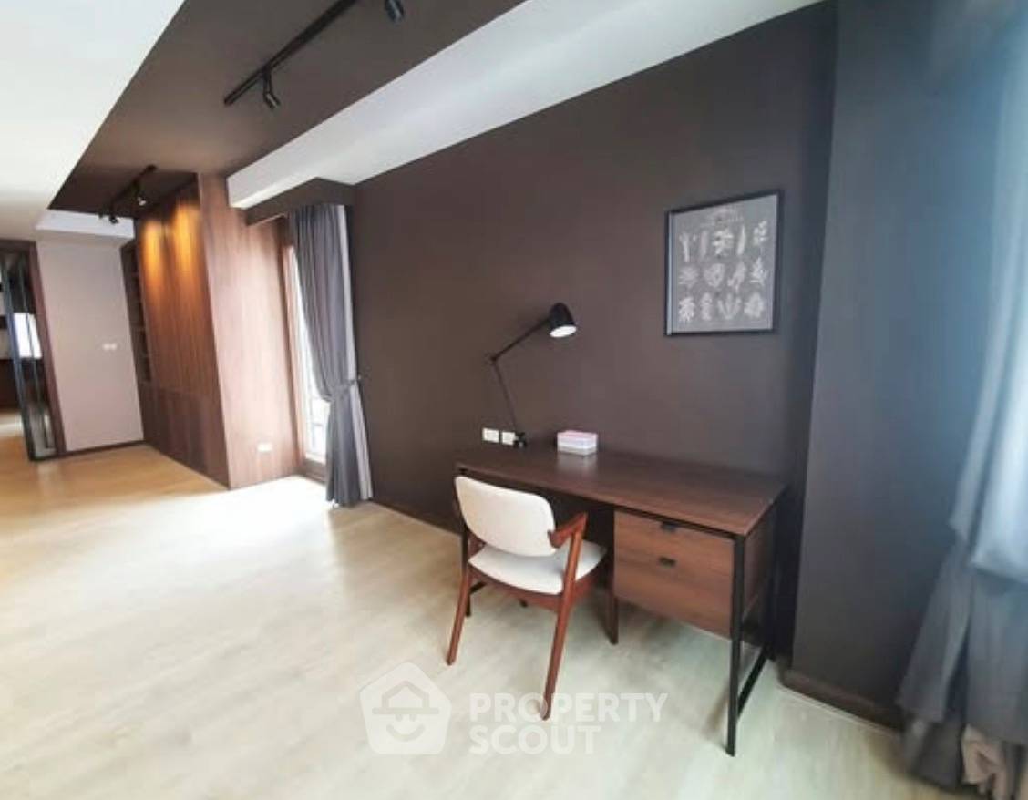 รูป 1 ห้องนอน 75 ตร.ม. คอนโด ยูโรคลาสสิก คอนโดมิเนียม ใกล้ BTS นานา 300 ม. (ID 3056860) - รูปที่ 5/7