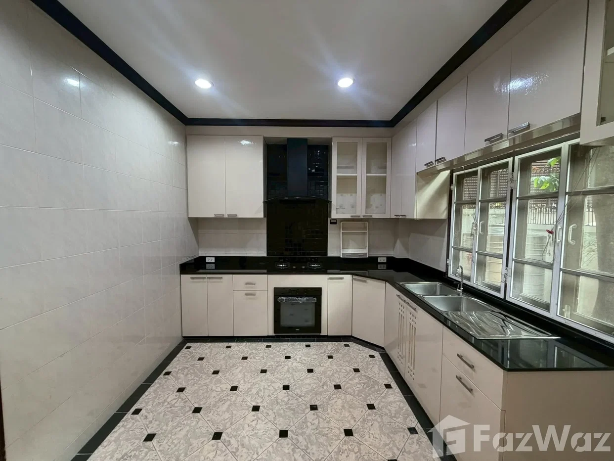 รูป บ้านเดี่ยวให้เช่า 3 ห้องนอน ใน คลองตันเหนือ, กรุงเทพมหานคร 6549159 - รูปที่ 10/15