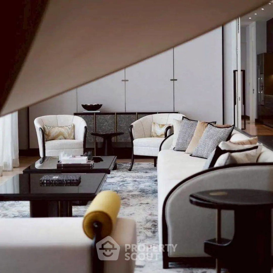 รูป คอนโด 6 ห้องนอน ชั้น 51 พื้นที่ 710 ตร.ม. The Residences At Mandarin Oriental ใกล้ BTS สะพานตากสิน (ID 3057366) - รูปที่ 6/28