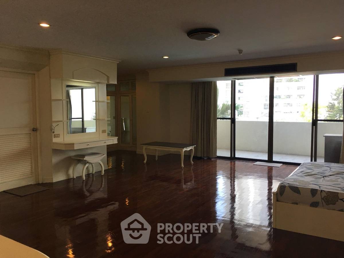 รูป คอนโด 5 ห้องนอน 452 ตร.ม. ขาย ที่ Oriental Towers ใกล้ BTS เอกมัย (ID 3056720) - รูปที่ 7/12