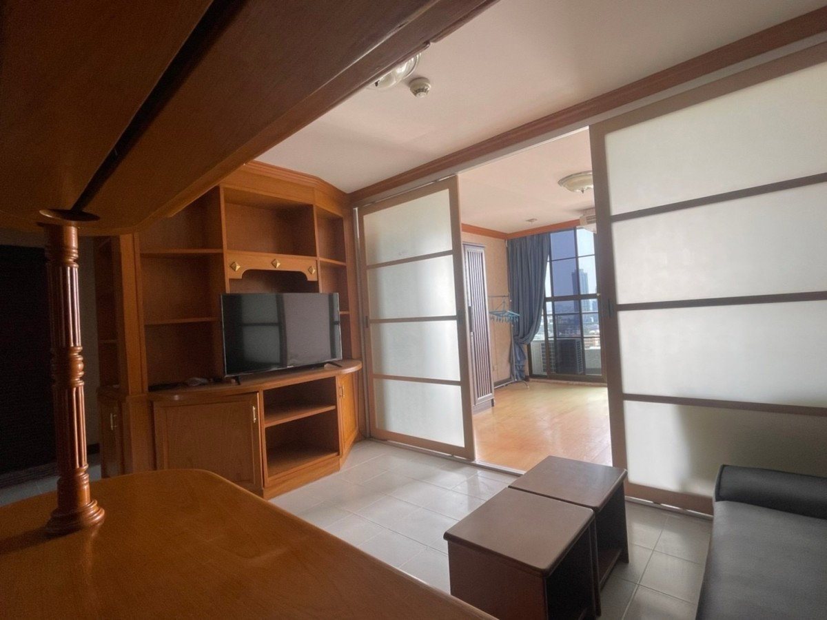 picture Supalai Place Sukhumvit 39 | Near BTS Phrom Phong #2026070414980 - 10/12