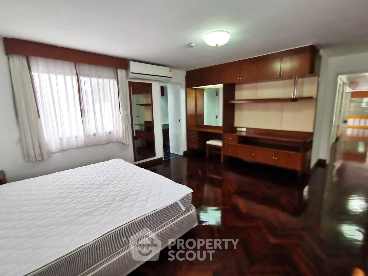 รูป คอนโด 3 ห้องนอน ให้เช่า Four Wings Mansion ใกล้ BTS นานา (ID 1910774) - รูปที่ 8/9