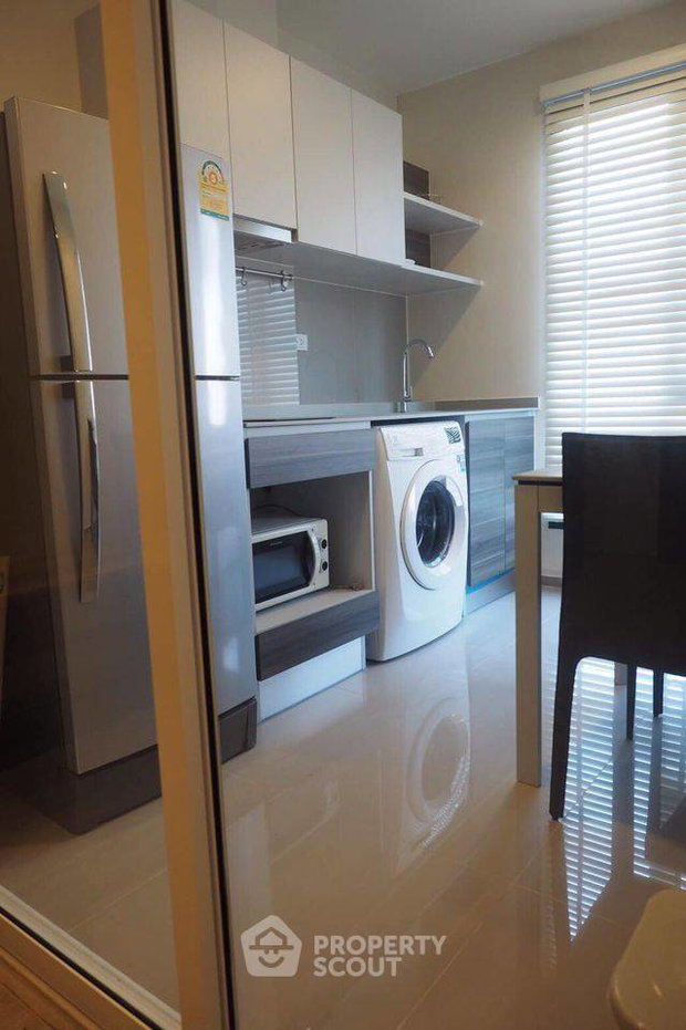picture 1-BR 32 Sqm Condo At Centric Ratchada-Huai Khwang, 100m To MRT Huai Khwang (ID 694735) - 4/12